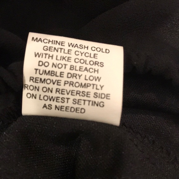 Elegant Sparkling New York Collection Blouse - Picture 8 of 8